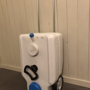 Extern gråvattentank