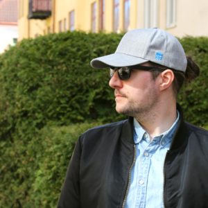 Keps med ST-logga